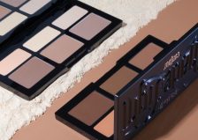 New Kat Von D Shade and Light Cream Contour Palette