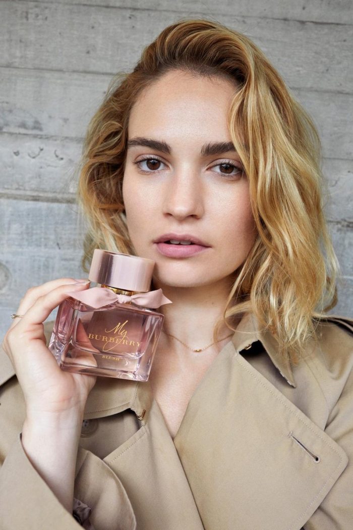 smække Tolk let at blive såret Lily James comes back as the face of “My Burberry” fragrance | Stylishly  Beautiful